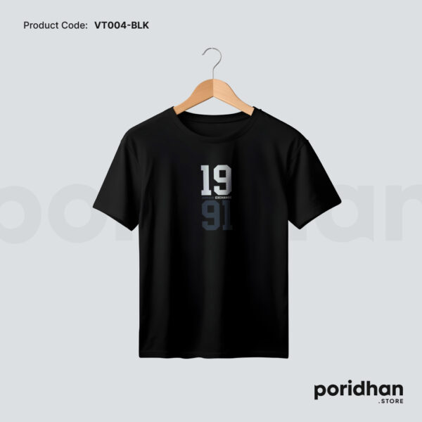 old school classic fit tee in black color for men by Poridhan Store